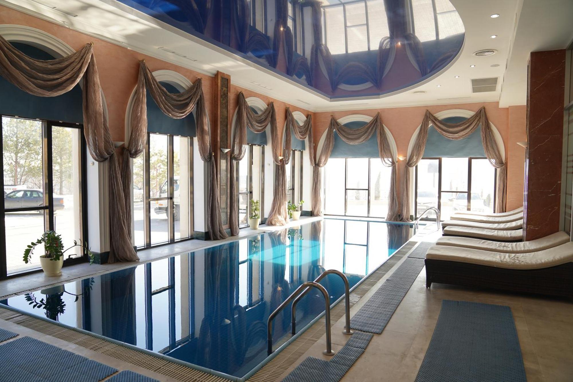 Kainar Hotel Шимкент Екстер'єр фото